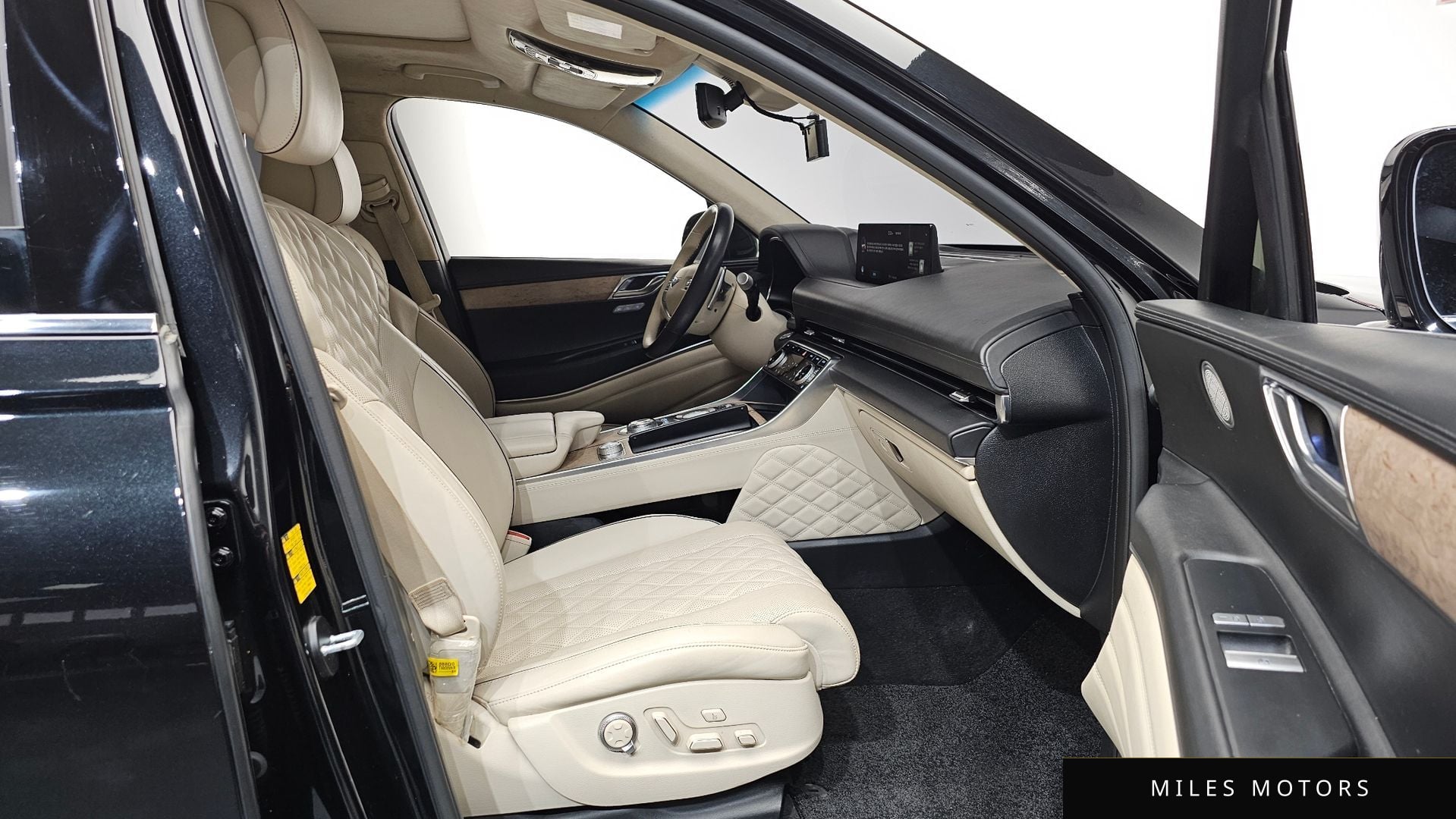 Genesis GV80 2022 — миниатюра 11