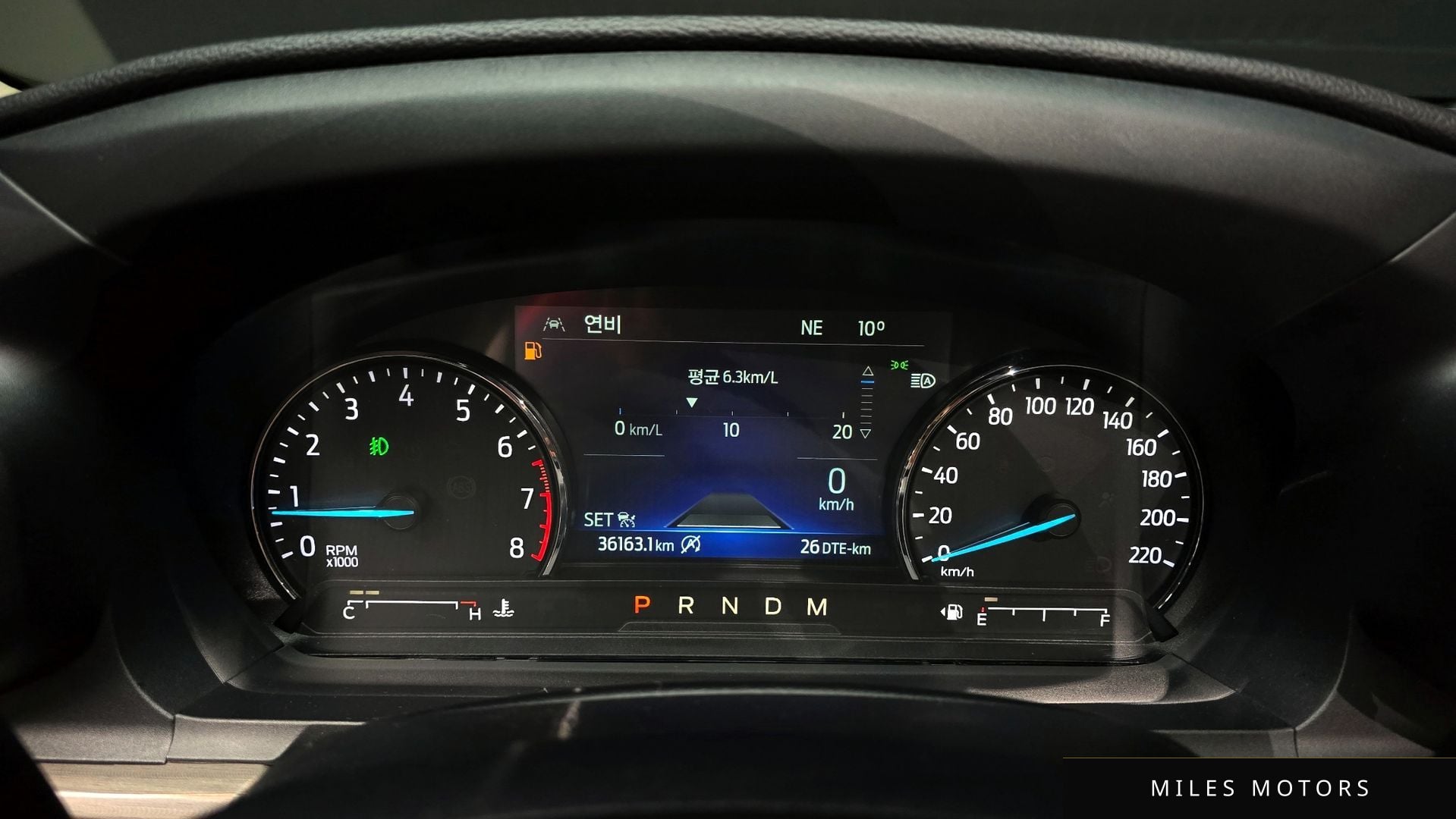 Ford Explorer 2020 — миниатюра 8
