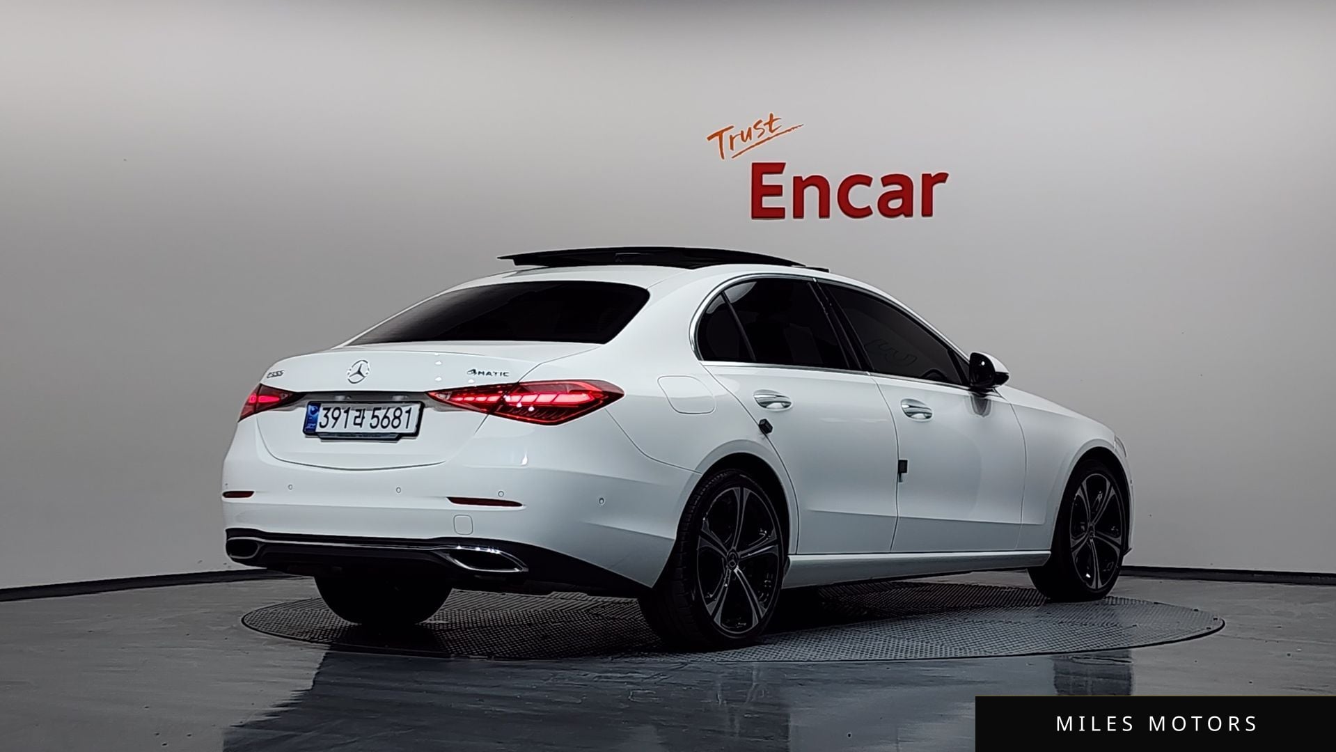 Mercedes-Benz C-Class W206 2023 — фото 1 из 12