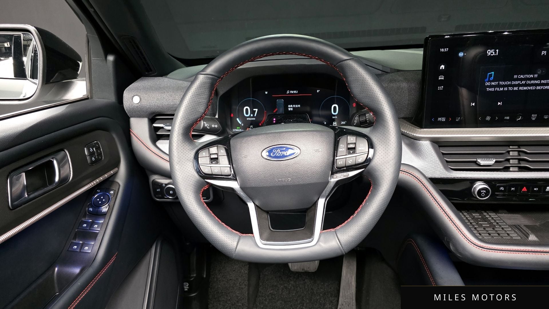 Ford 익스플로러 2025 — миниатюра 13