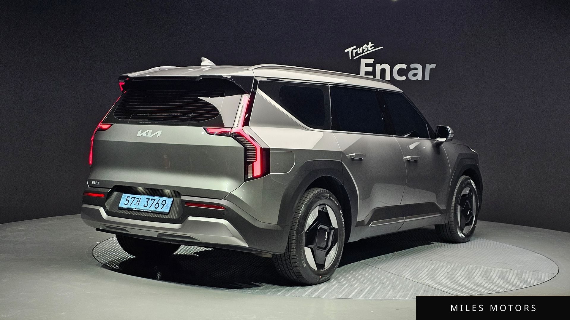 Kia EV9 2024 — миниатюра 2