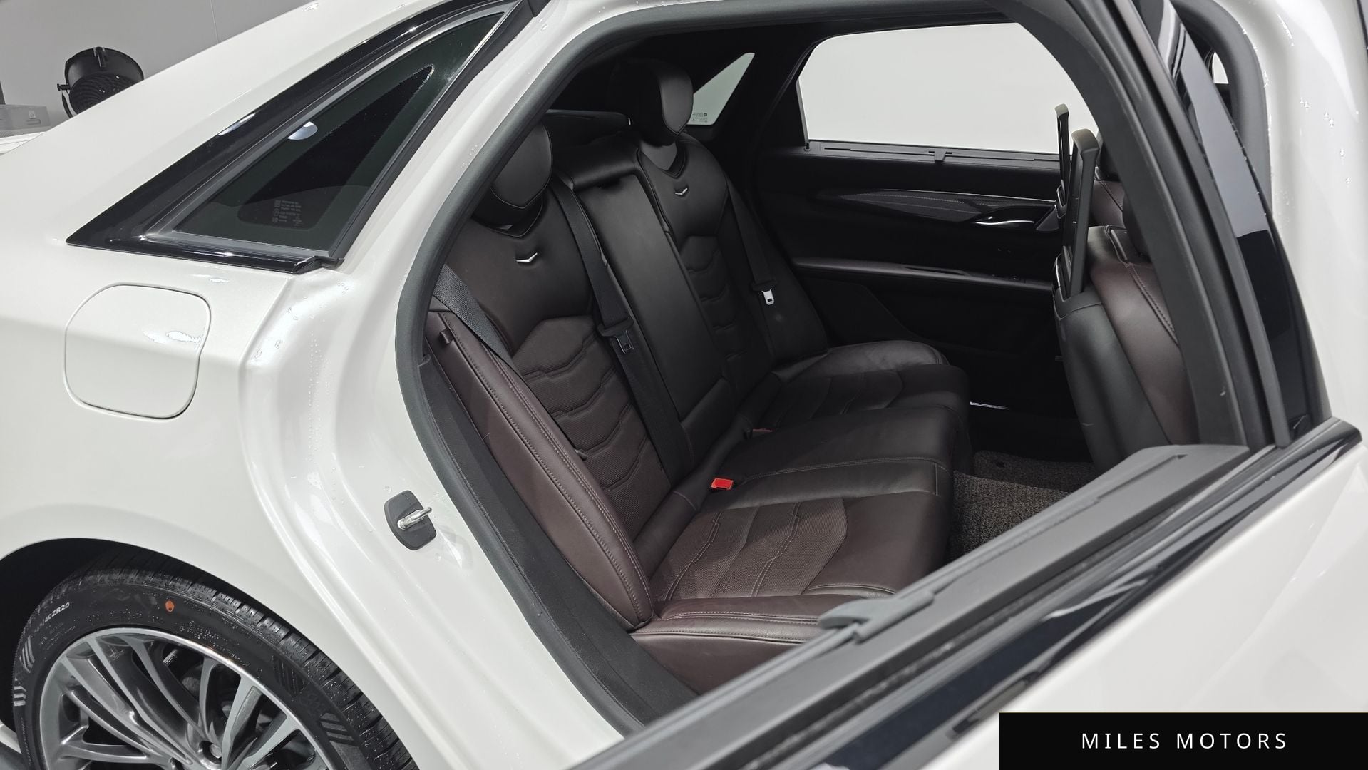 Cadillac CT6 2019 — миниатюра 12