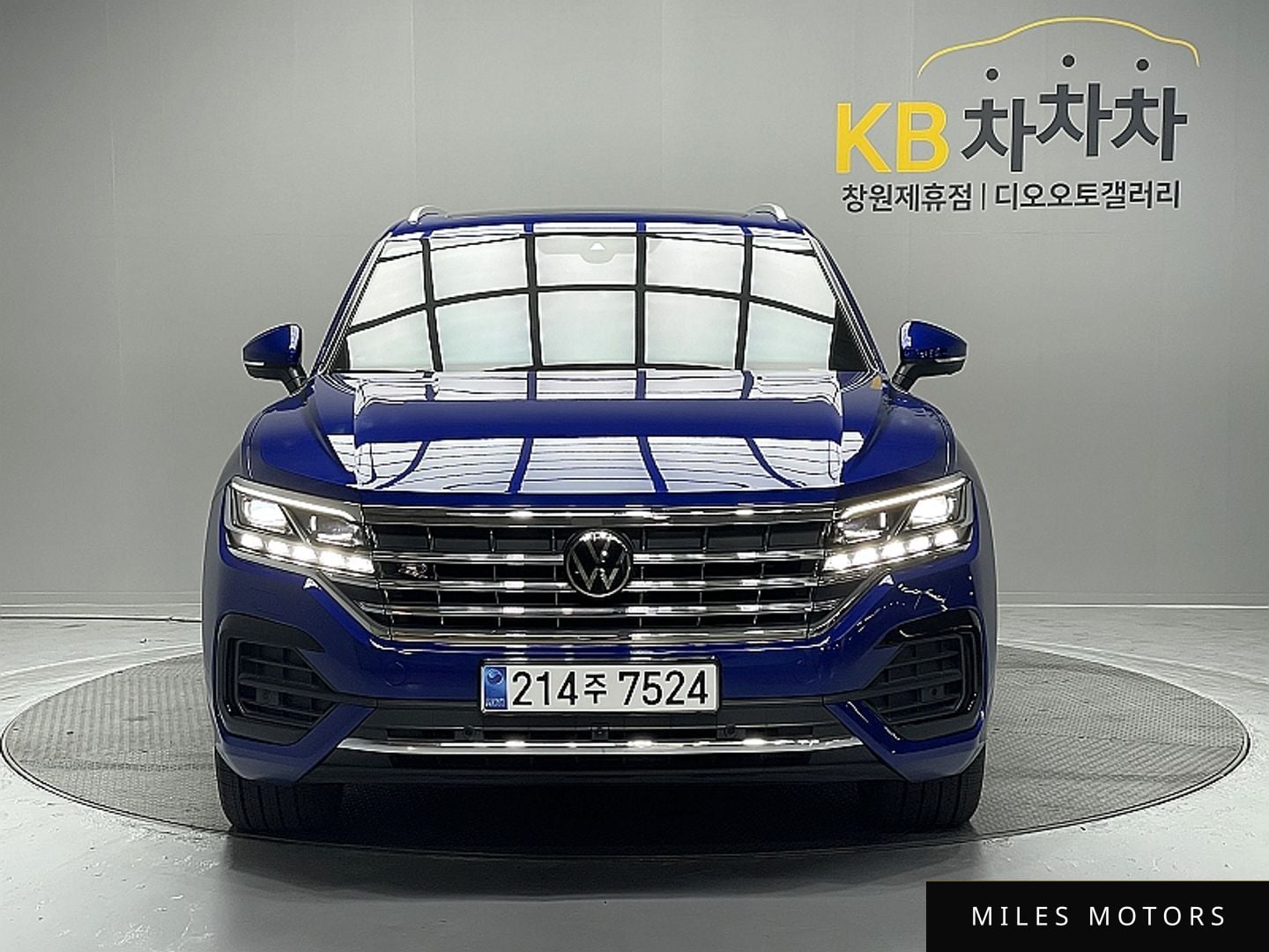 Volkswagen Touareg 2023 — миниатюра 3