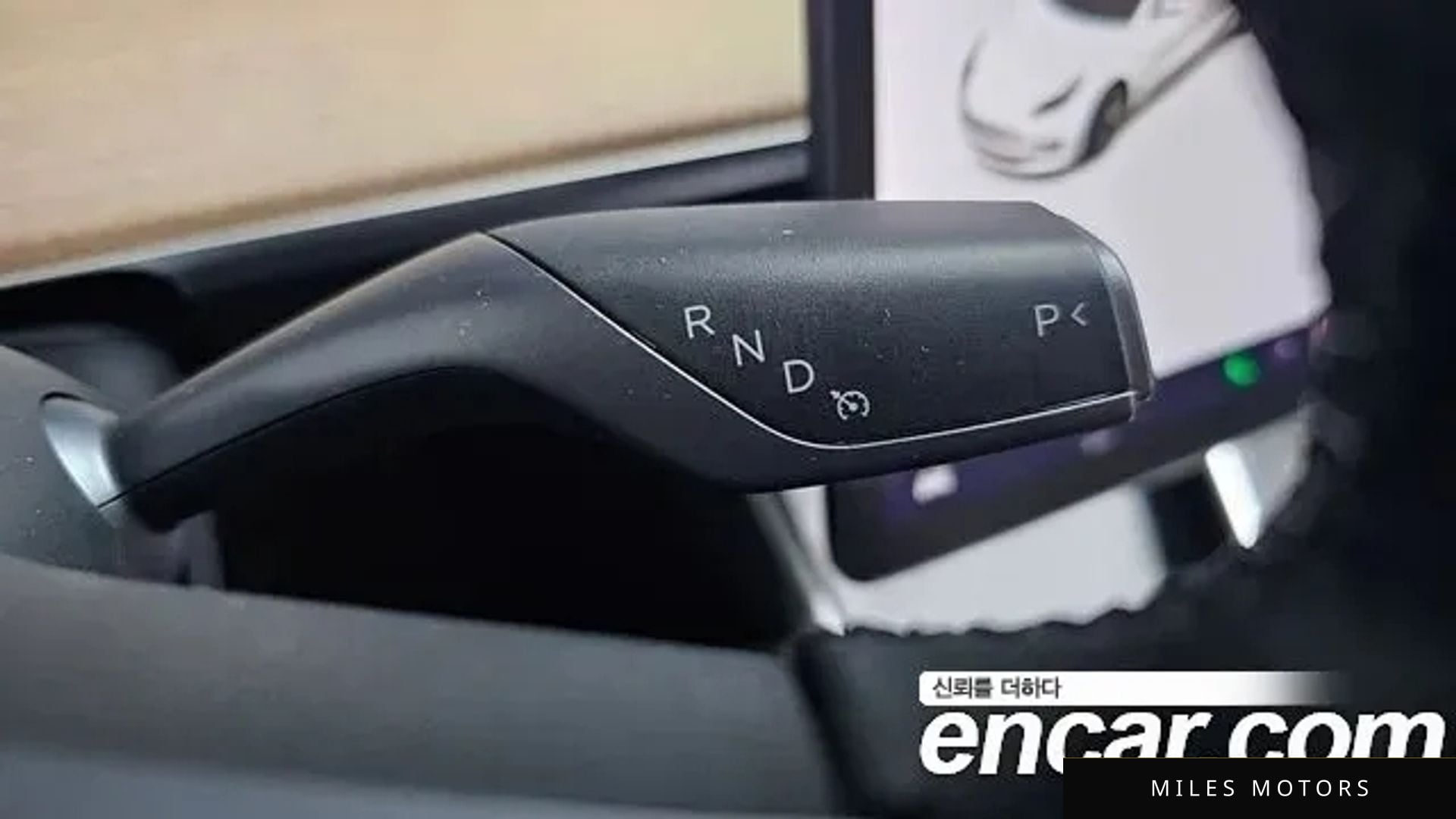 Tesla Model 3 2020 — миниатюра 9