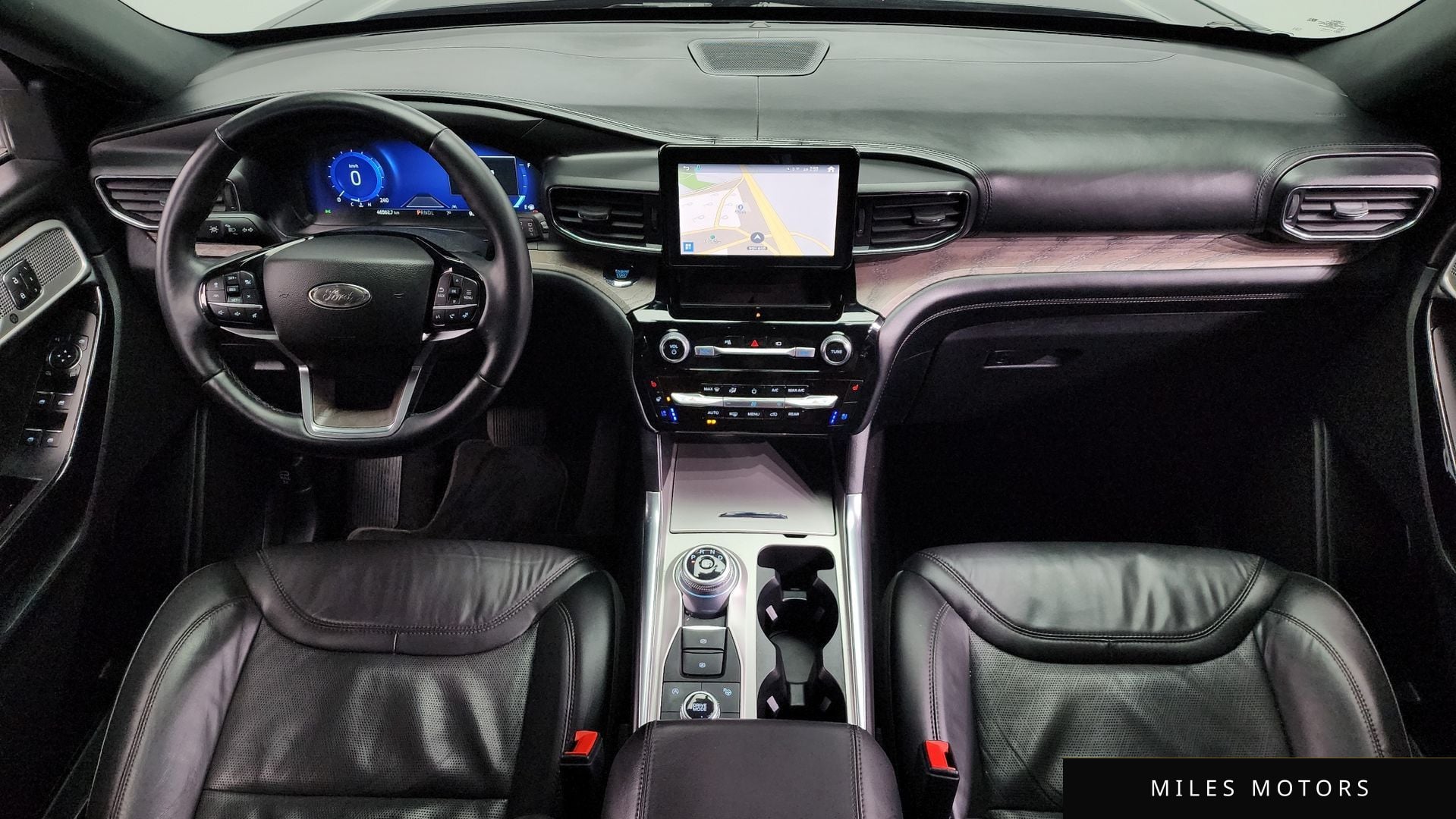 Ford Explorer 2022 — миниатюра 7
