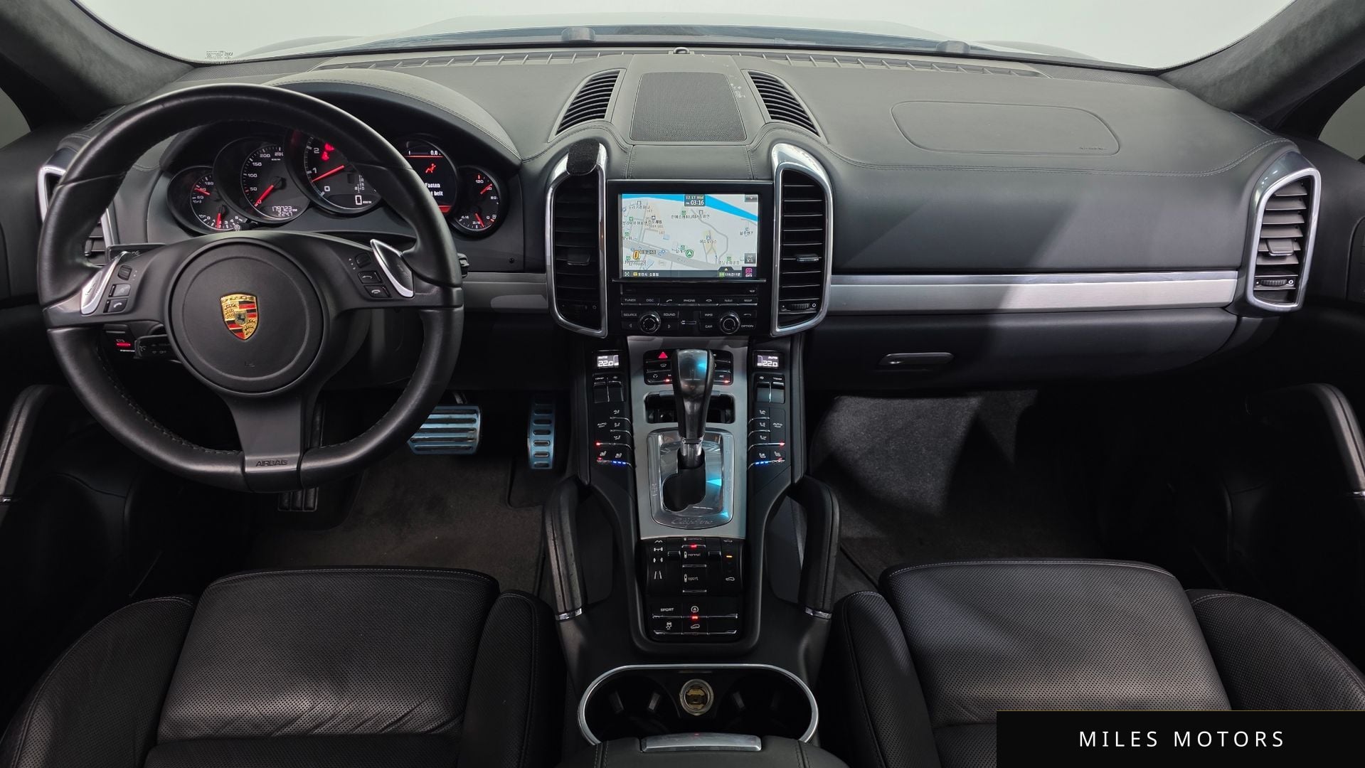 Porsche Cayenne 2011 — миниатюра 7