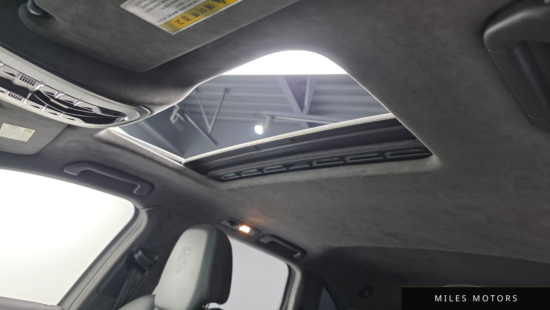 Porsche Cayenne 2011 — миниатюра 19