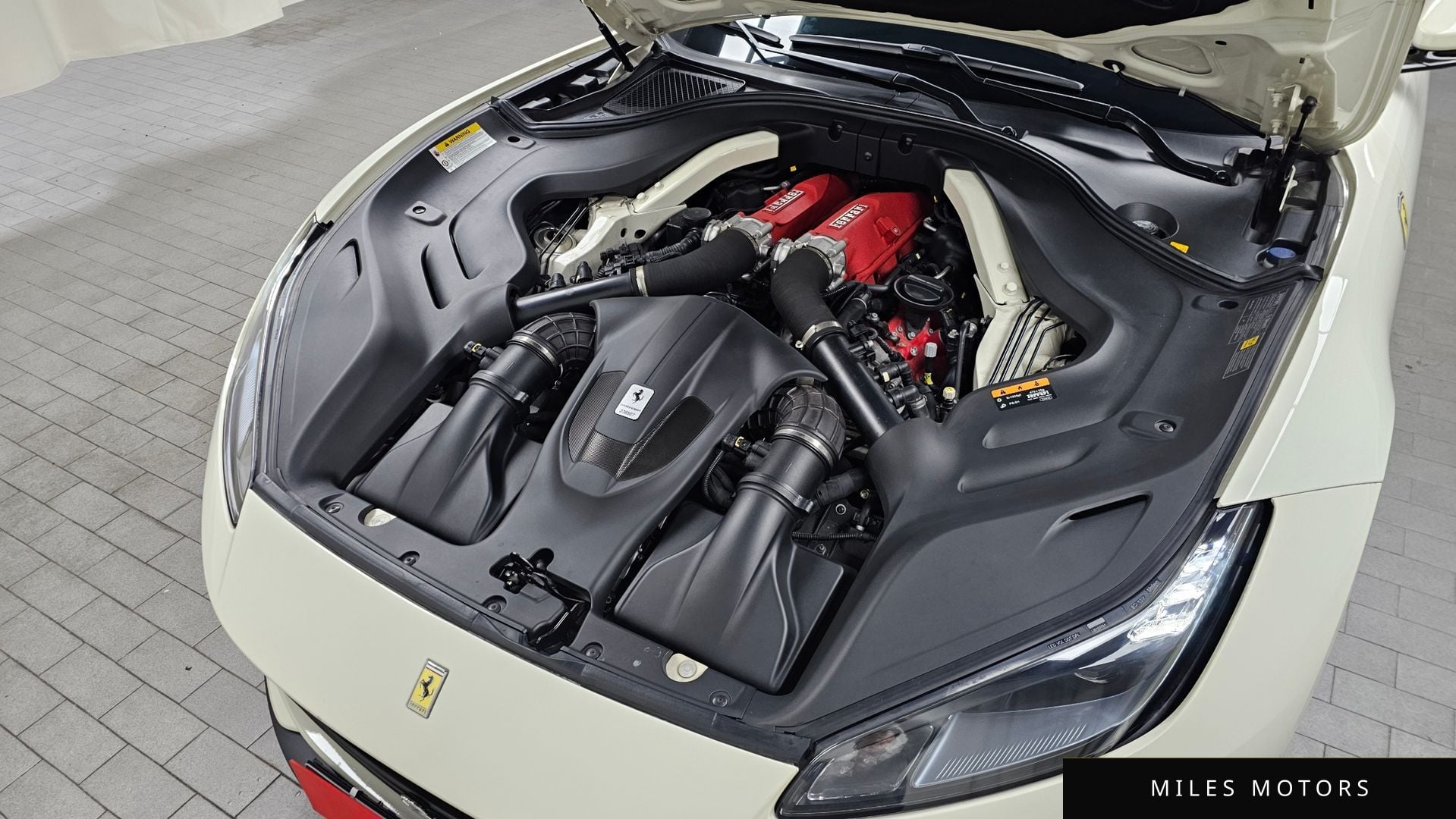 Ferrari 포르토피노 2019 — миниатюра 6