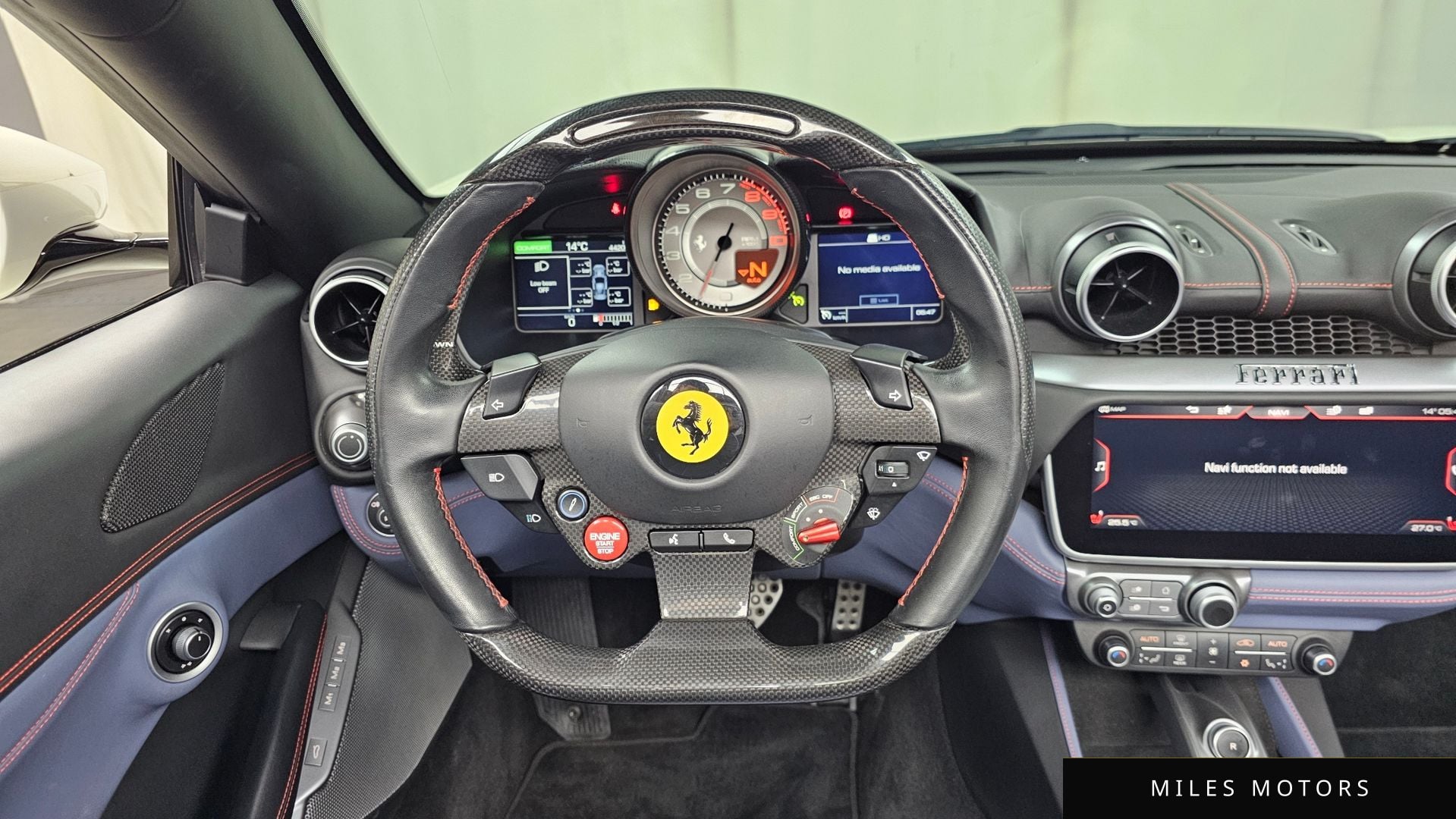 Ferrari 포르토피노 2019 — миниатюра 13