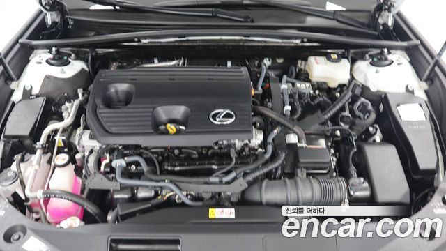 Лексус ES300h 2026 — миниатюра 6