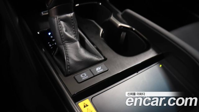 Лексус ES300h 2026 — миниатюра 8