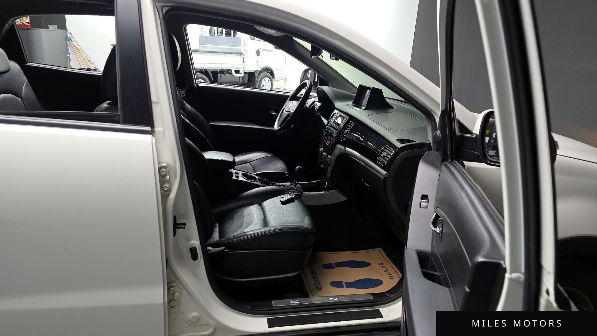 KG Mobility KORANDO 2012 — миниатюра 11