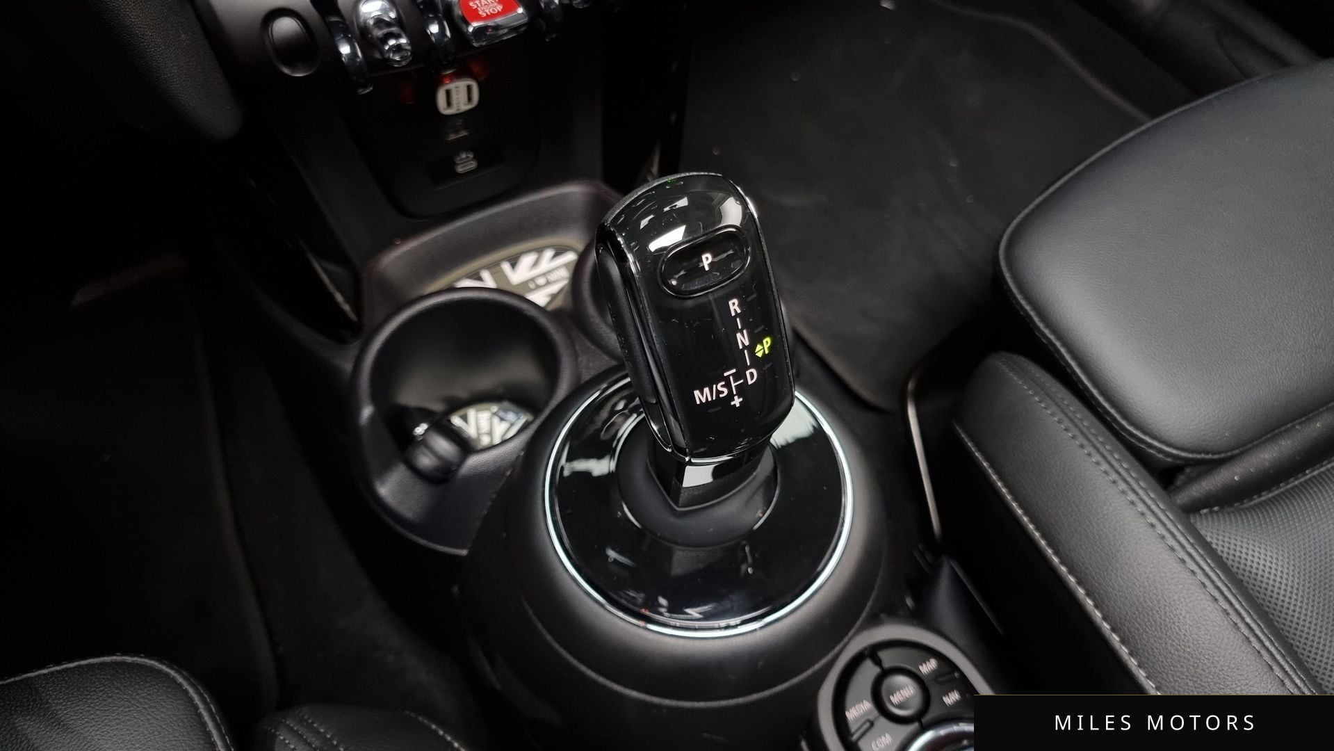 MINI Cooper 2020 — миниатюра 9