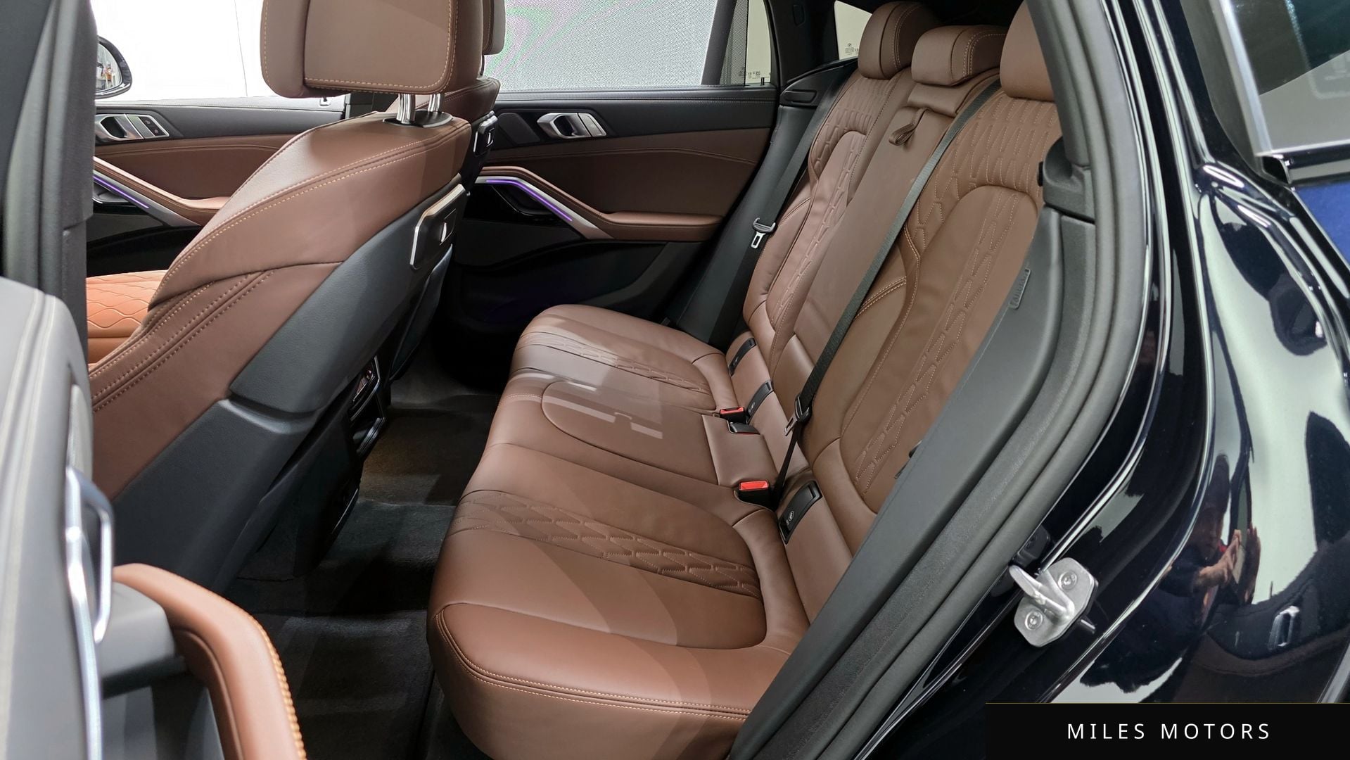 BMW X6 (G06) 2025 — миниатюра 12