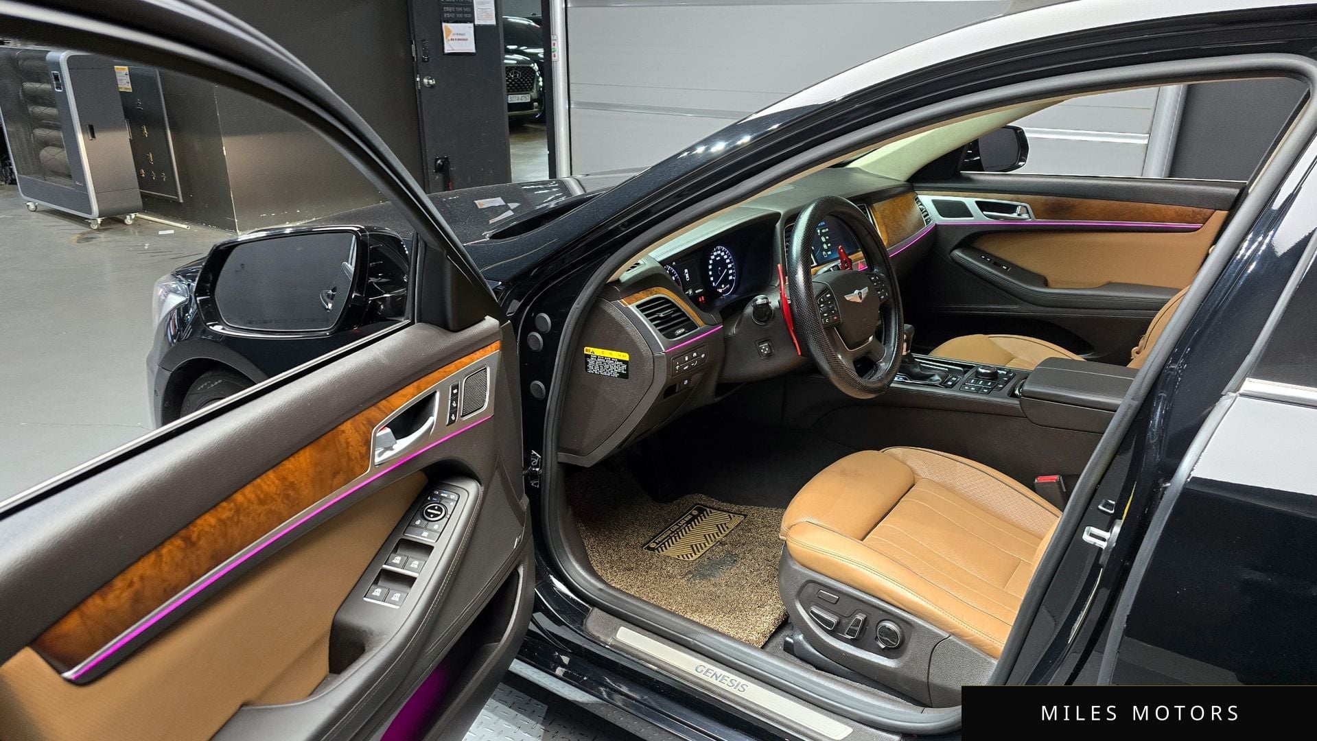 Hyundai Genesis 2016 — миниатюра 11