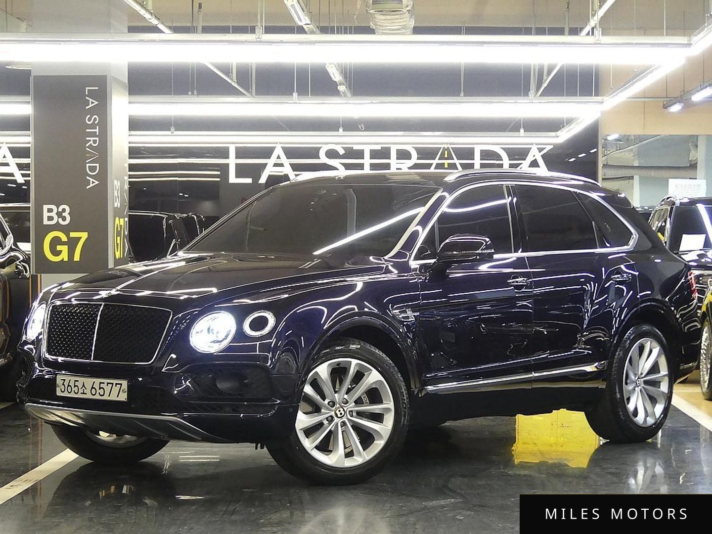 Bentley Bentayga 2020 — миниатюра 3