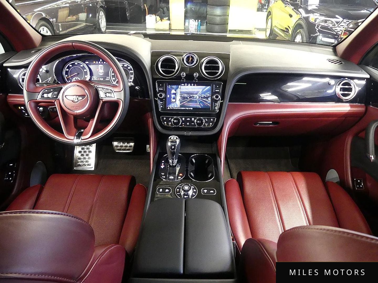 Bentley Bentayga 2020 — миниатюра 7