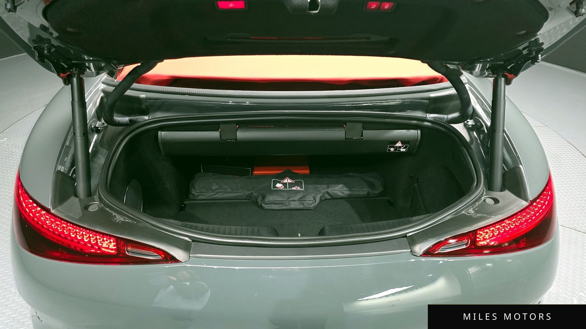 Mercedes-Benz SL-Class R232 2024 — миниатюра 20