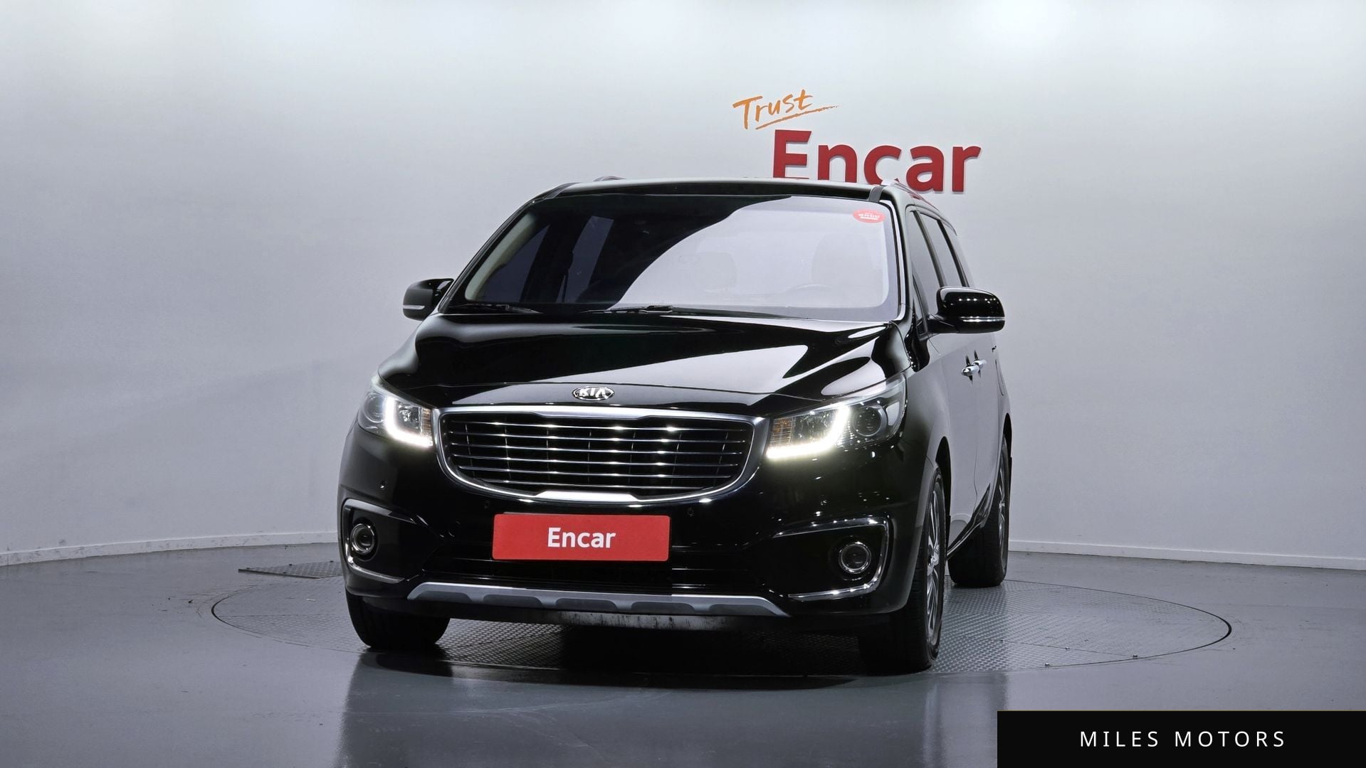 Kia Canival 2018 — миниатюра 3