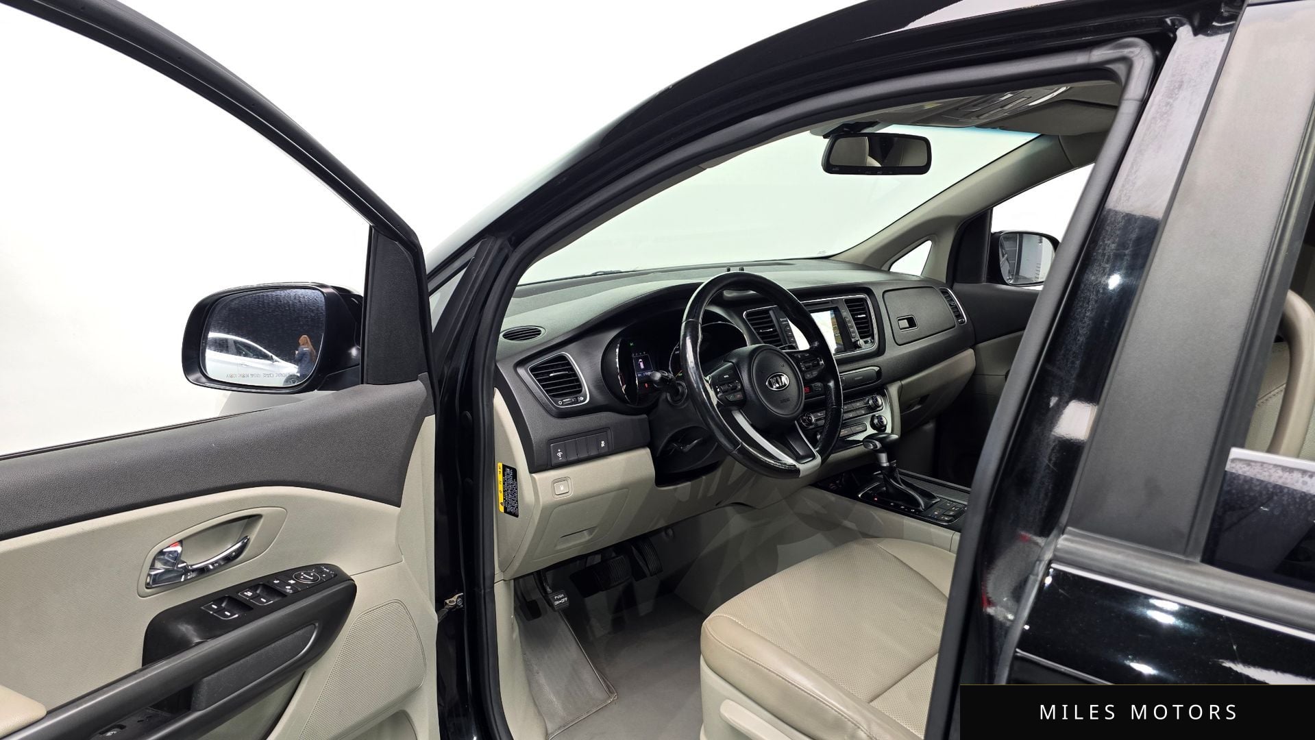 Kia Canival 2018 — миниатюра 11