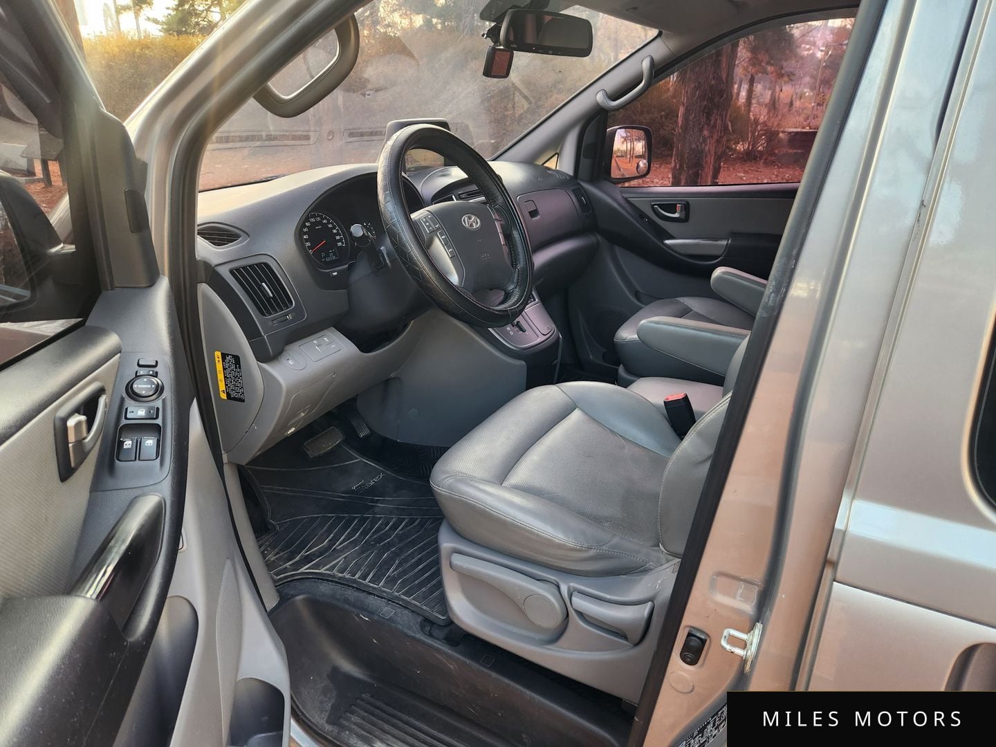 Hyundai Starex 2016 — миниатюра 11