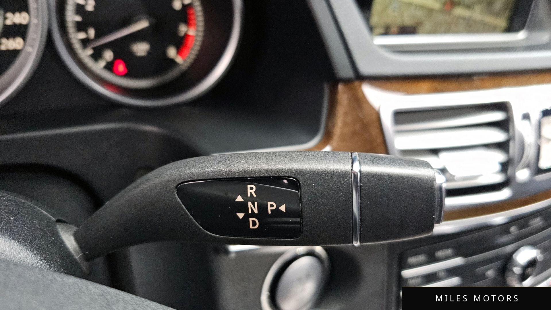 Mercedes-Benz E-Class W212 2016 — миниатюра 9