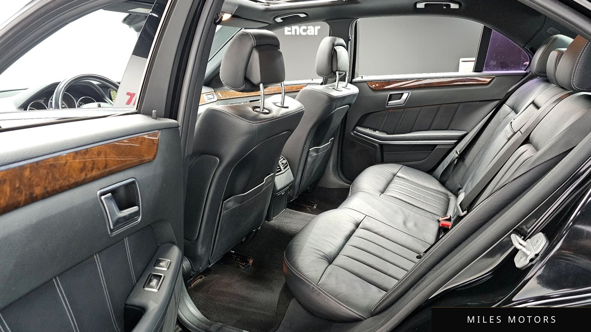 Mercedes-Benz E-Class W212 2016 — миниатюра 12