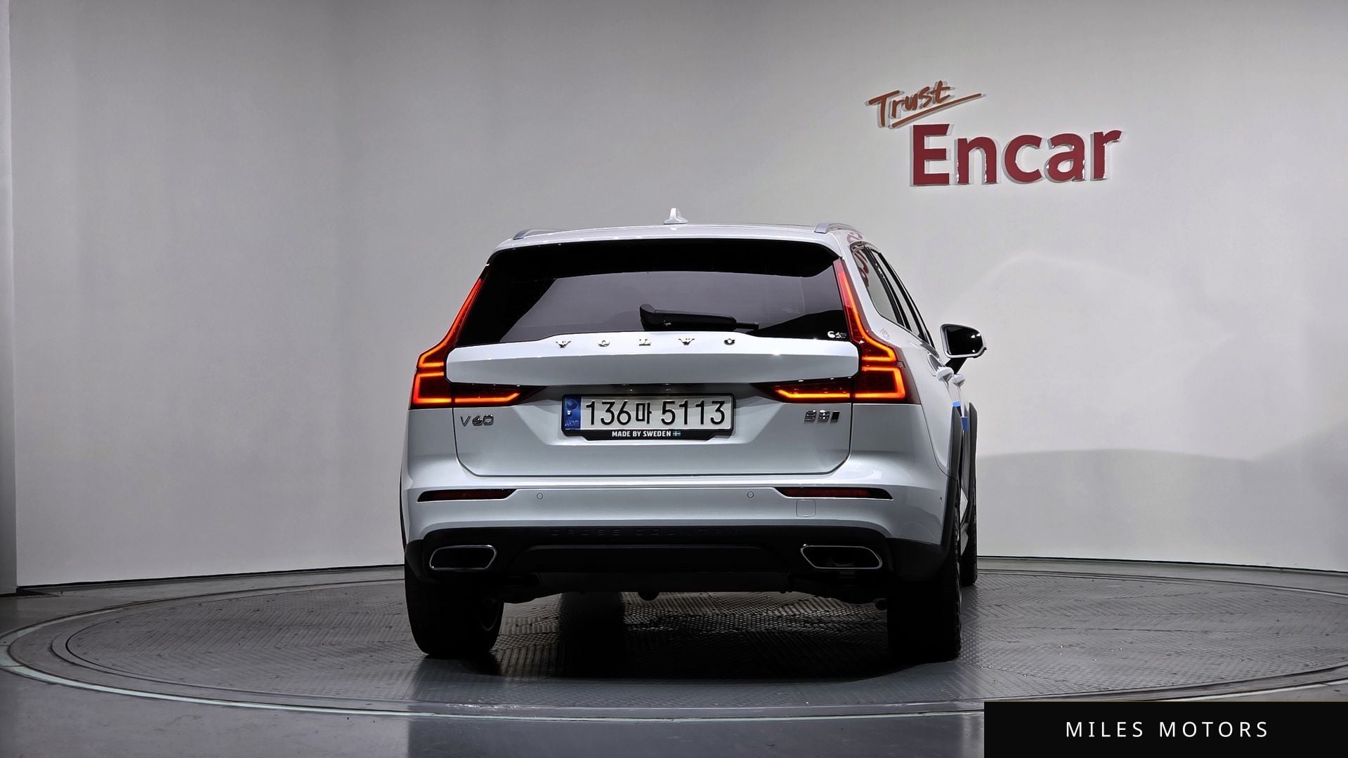 Volvo V60 2022 — миниатюра 4