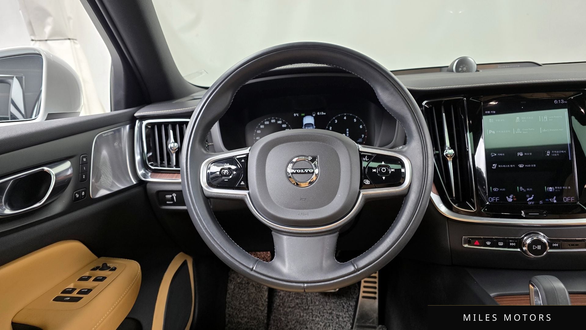 Volvo V60 2022 — миниатюра 13