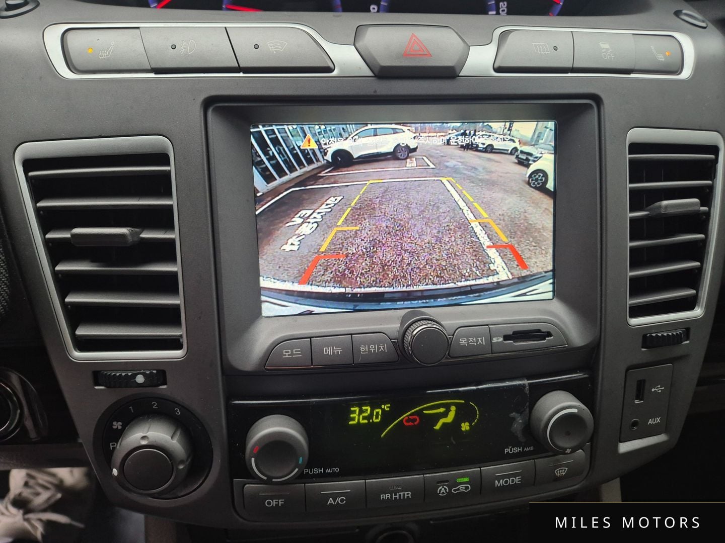 KG Mobility KORANDO 2015 — миниатюра 18