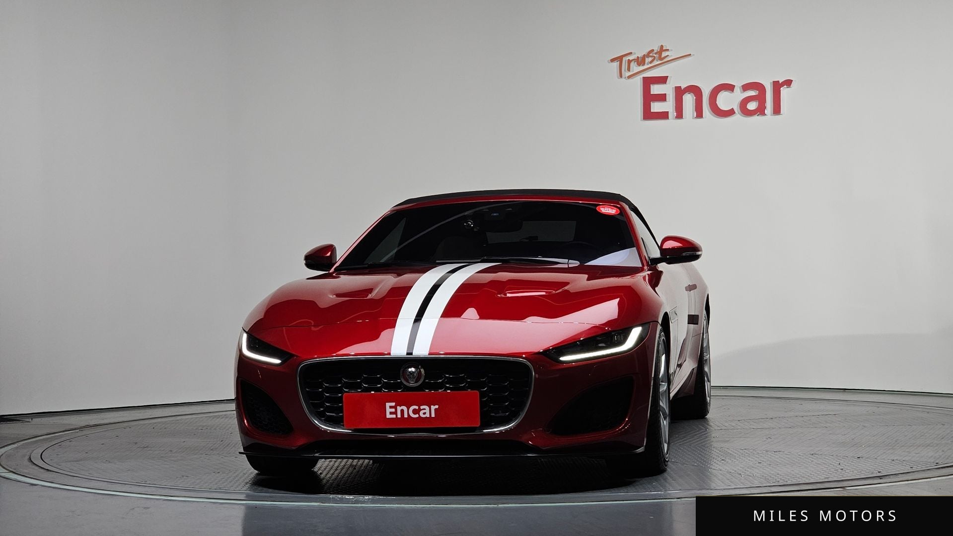 Jaguar F-TYPE 2021 — миниатюра 3