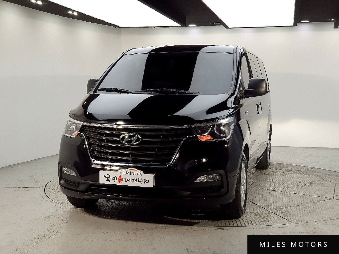 Hyundai Starex 2021 — миниатюра 3