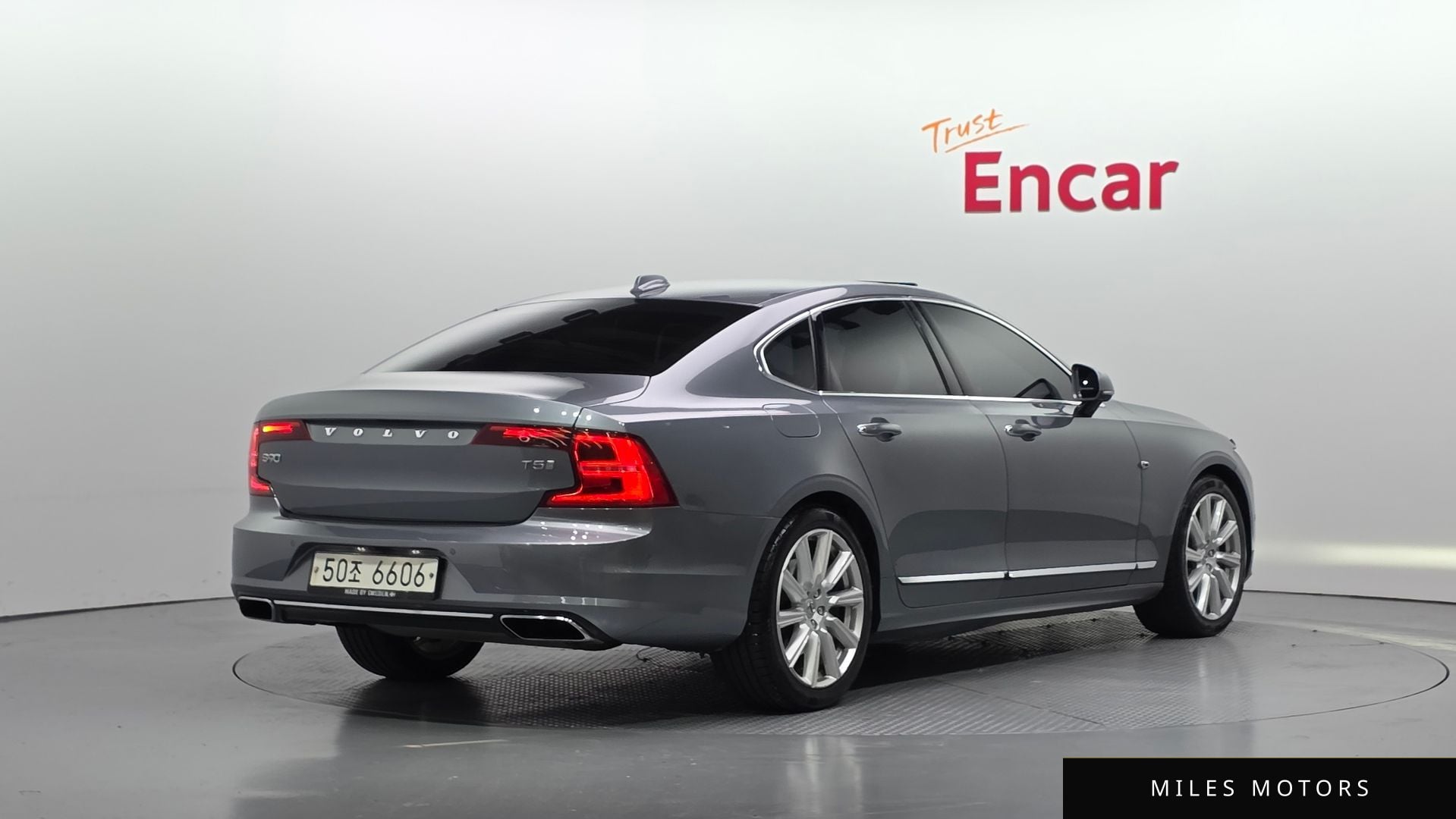 Volvo S90 2019 — миниатюра 2
