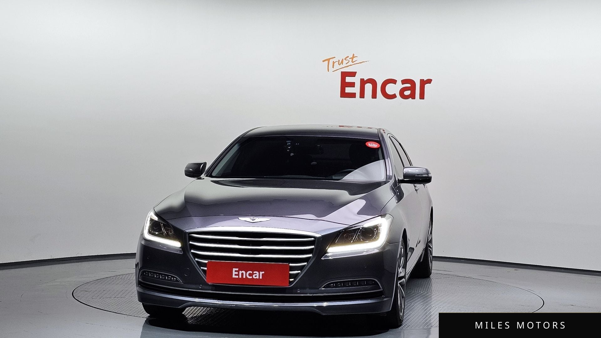 Hyundai Genesis 2015 — миниатюра 3