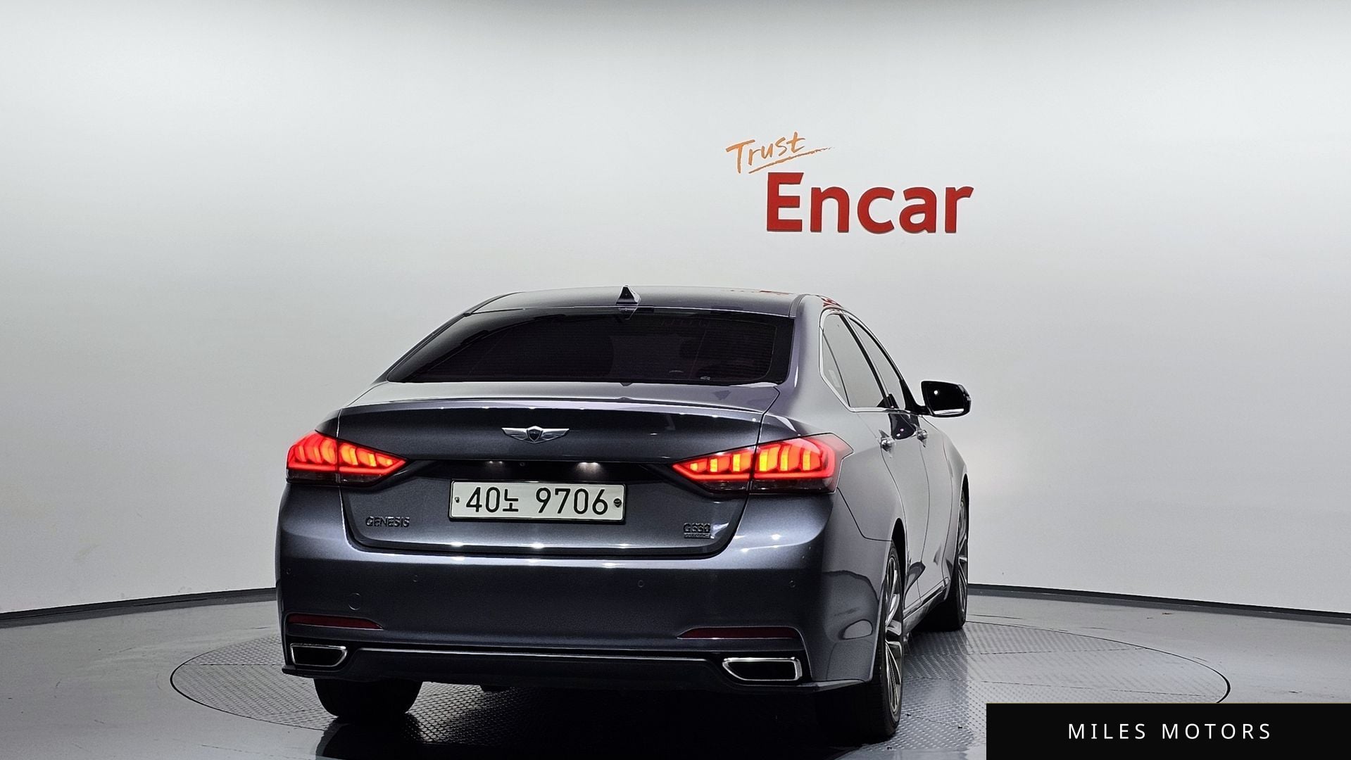 Hyundai Genesis 2015 — миниатюра 4