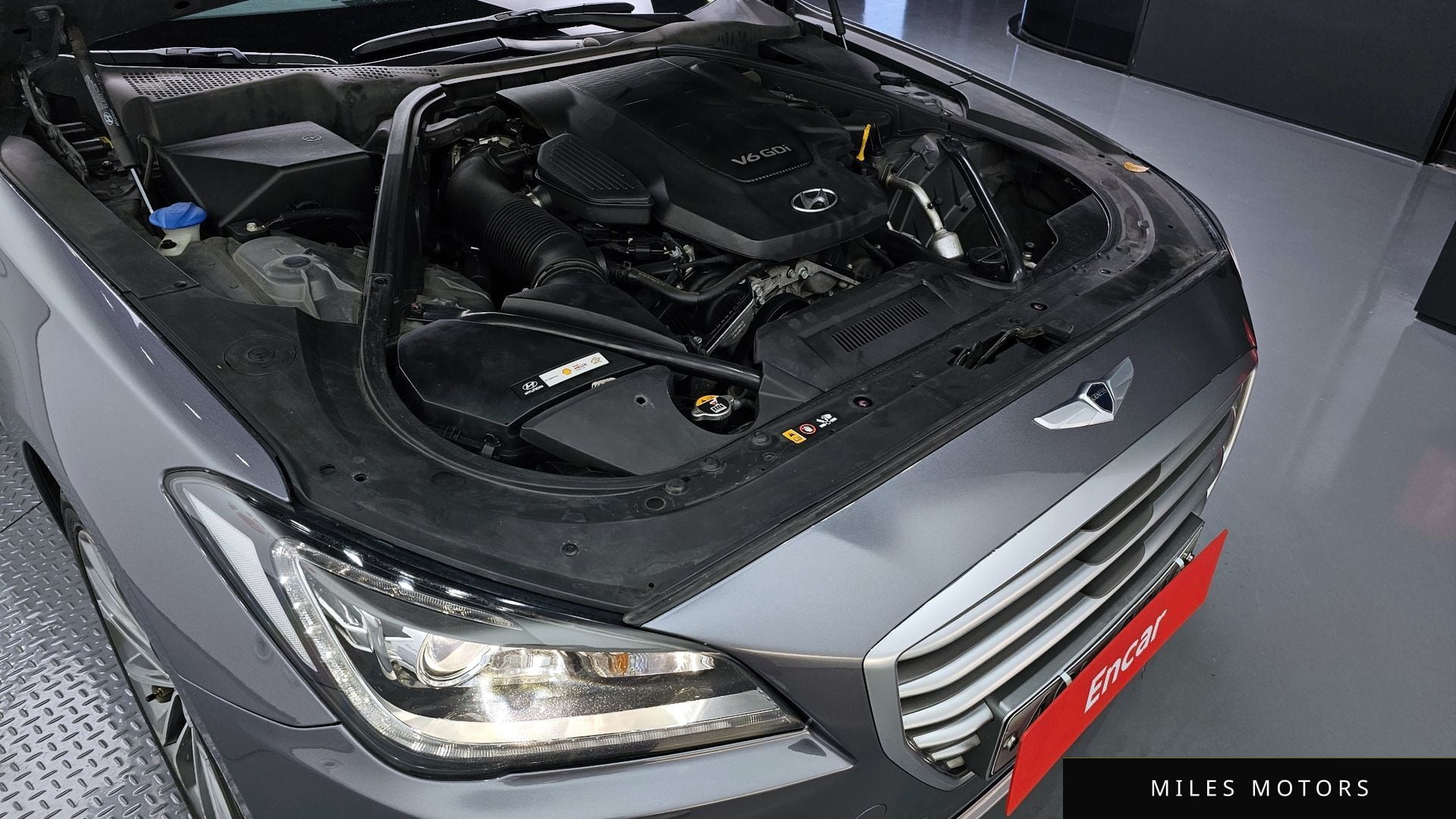 Hyundai Genesis 2015 — миниатюра 6