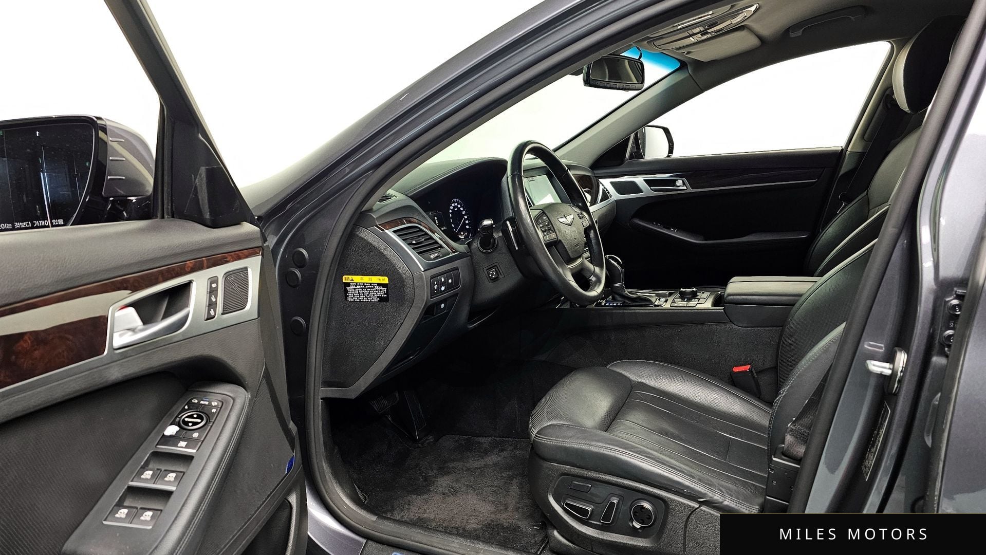 Hyundai Genesis 2015 — миниатюра 11
