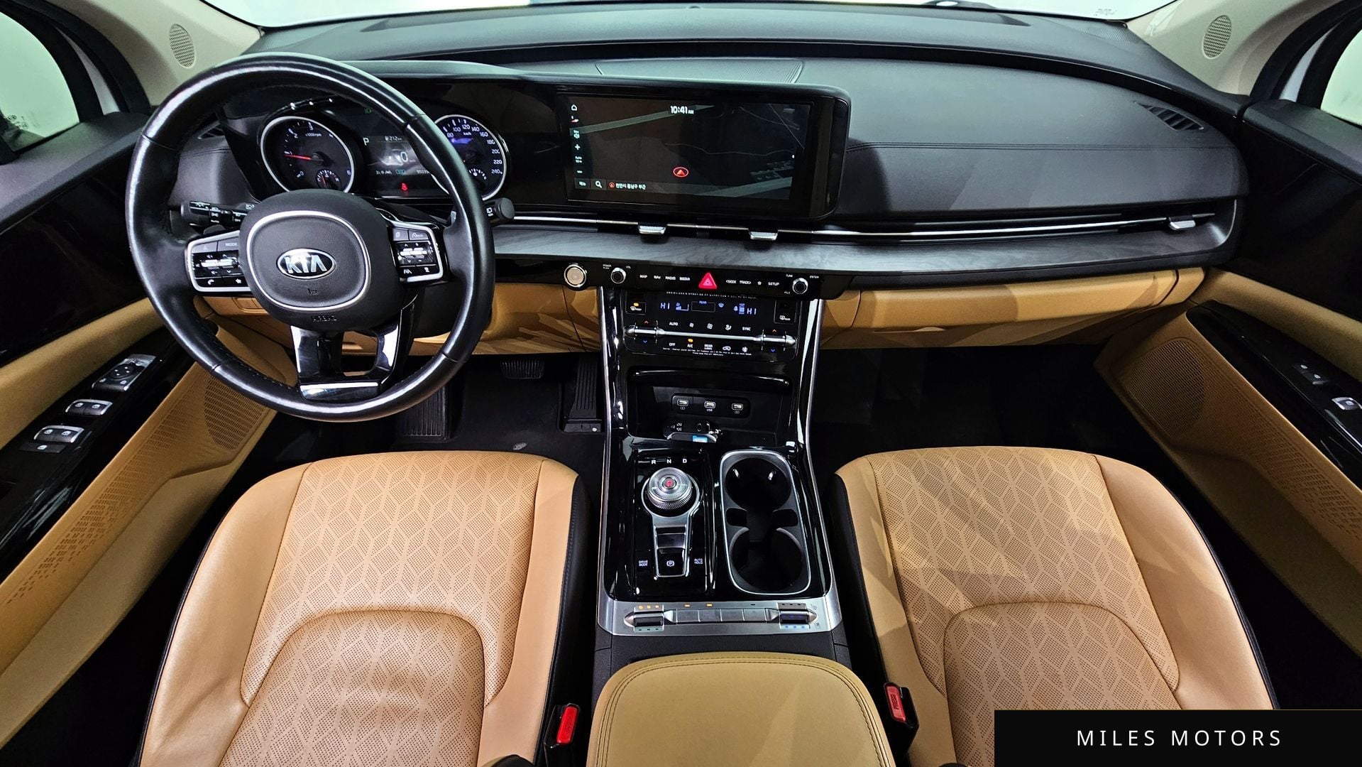 Kia Carnival 2021 — миниатюра 7
