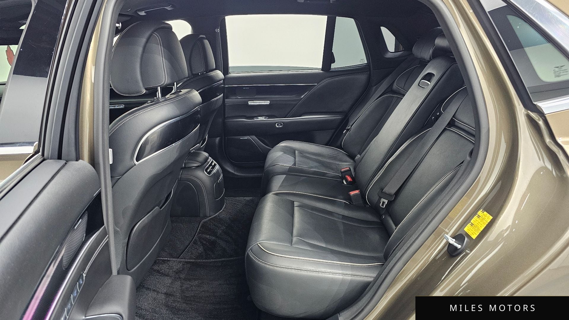Genesis G90 (RS4) 2022 — миниатюра 12