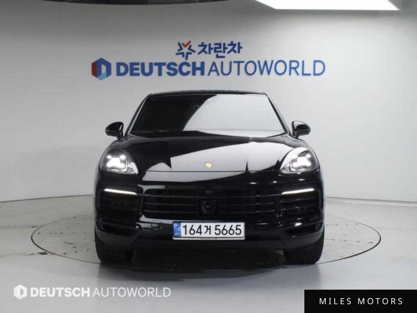 Porsche Cayenne 2023 — миниатюра 3
