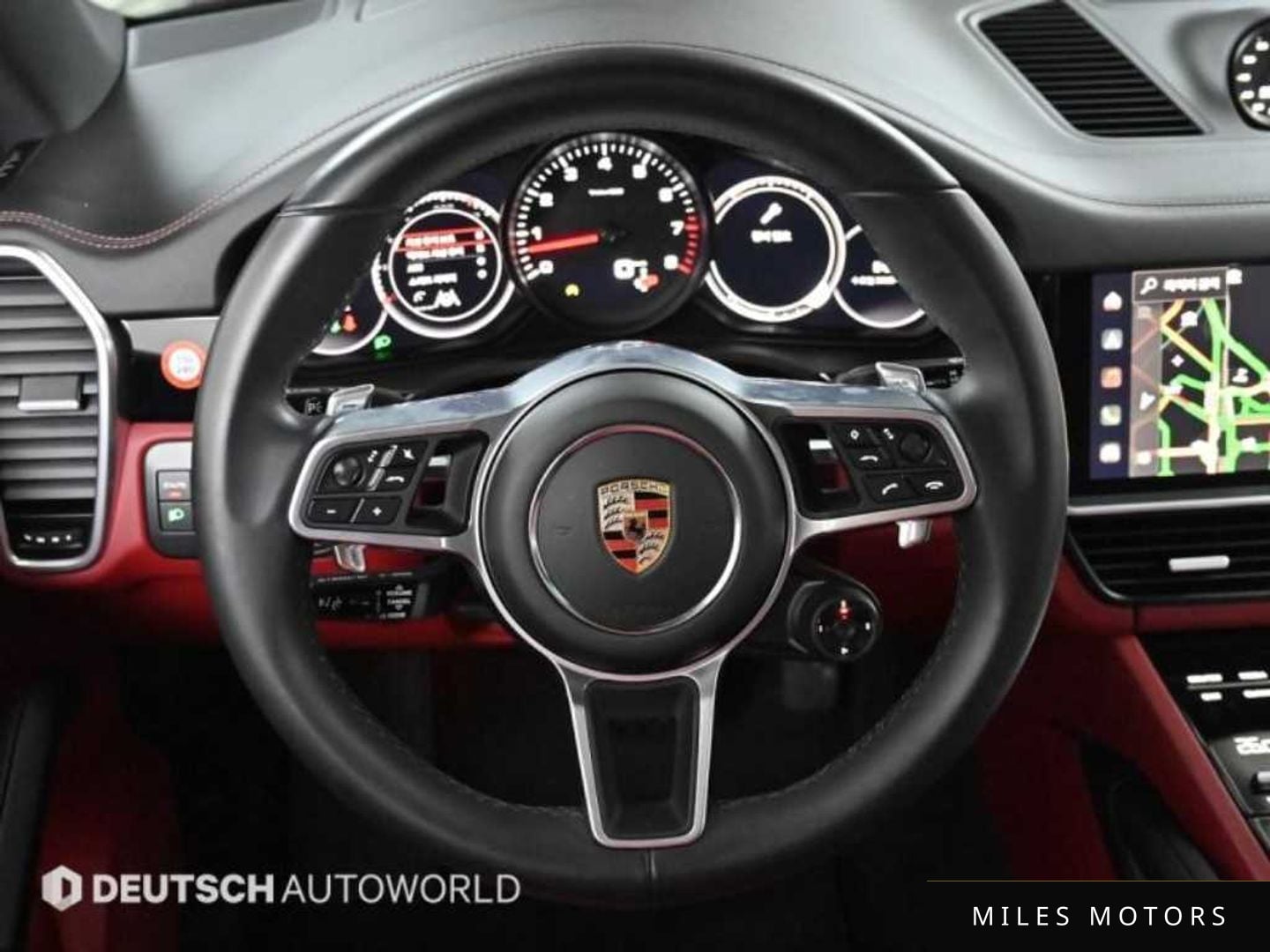 Porsche Cayenne 2023 — миниатюра 12