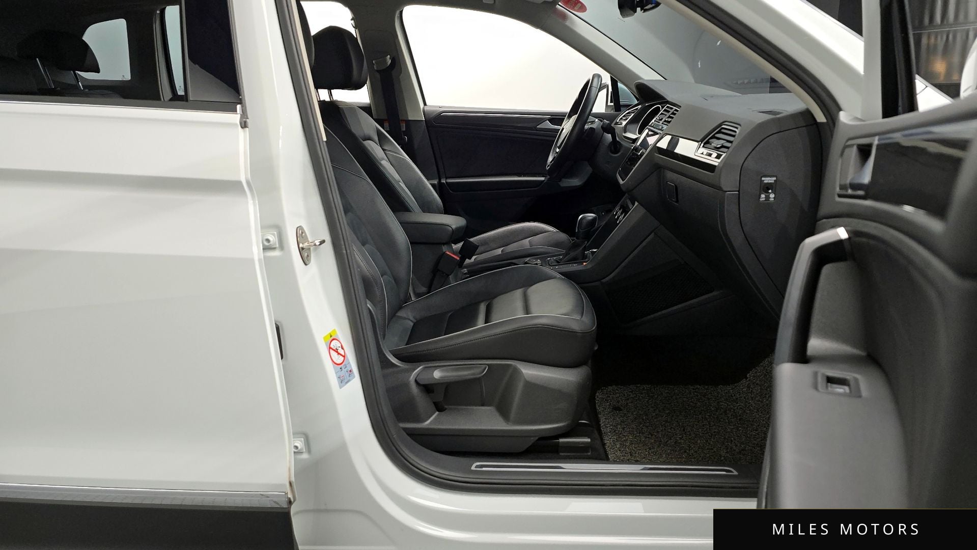 Volkswagen Tiguan 2020 — миниатюра 11
