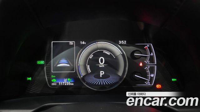 Лексус ES300h 2019 — миниатюра 8