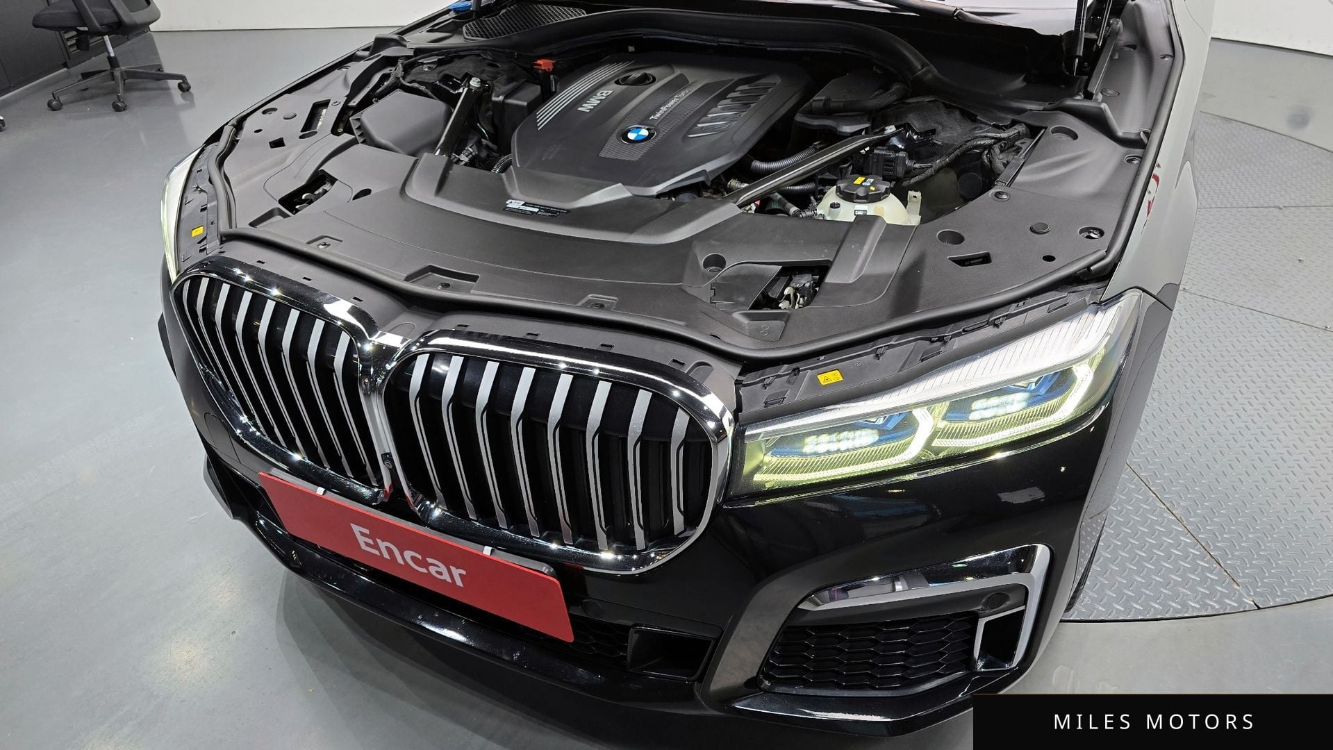 BMW 7 Series (G11) 2020 — миниатюра 6