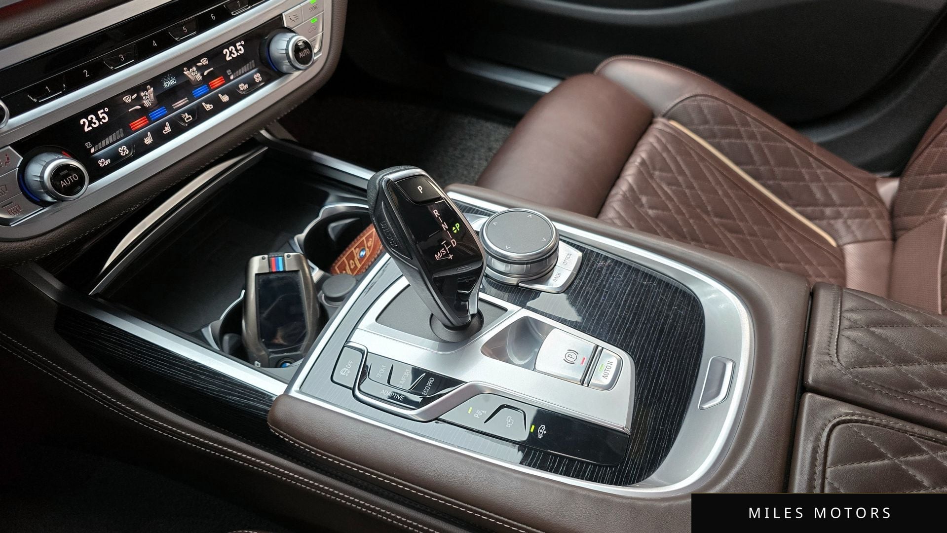 BMW 7 Series (G11) 2020 — миниатюра 9