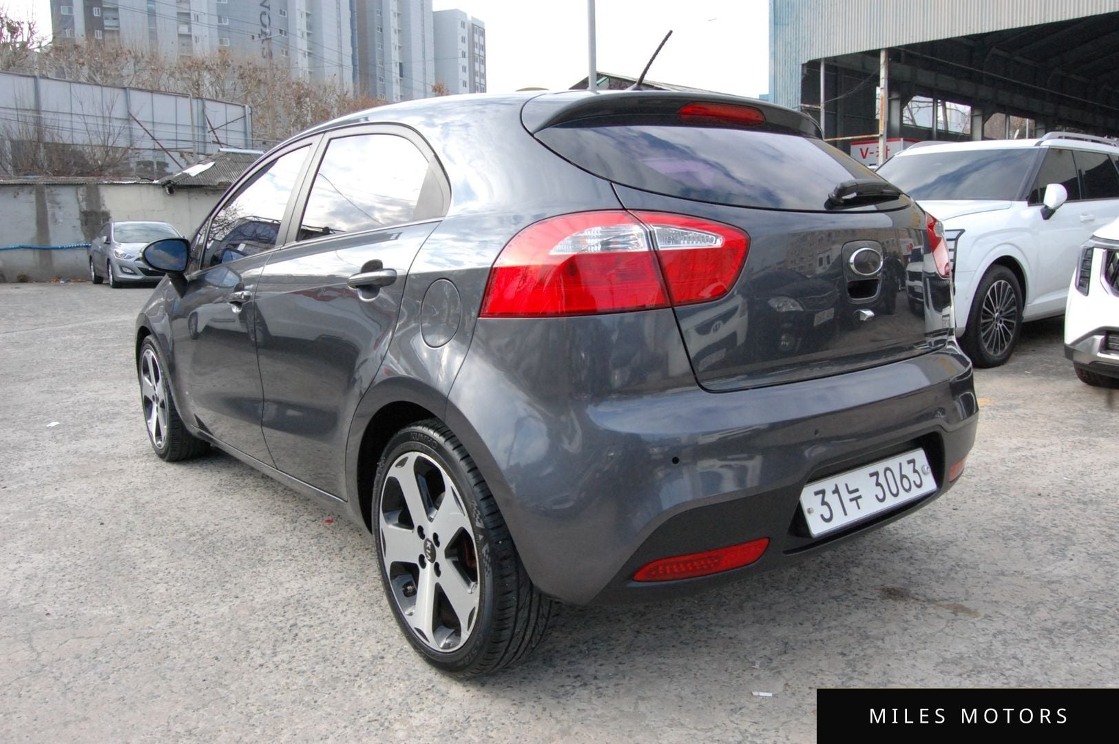 Kia pride 2013 — миниатюра 3