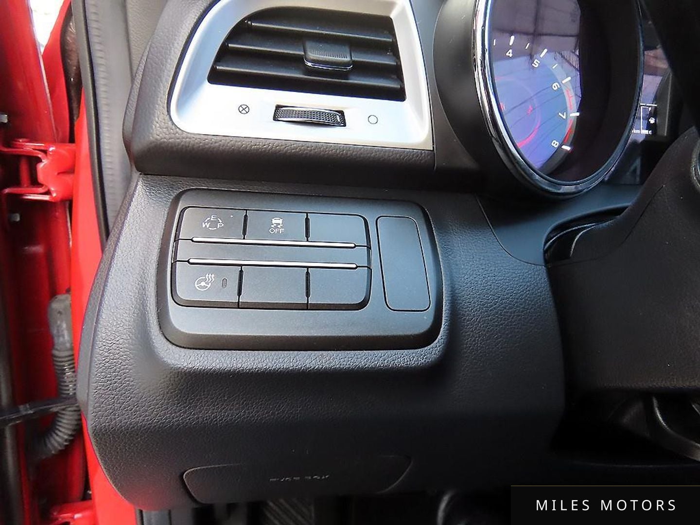KG Mobility Tivoli 2015 — миниатюра 12
