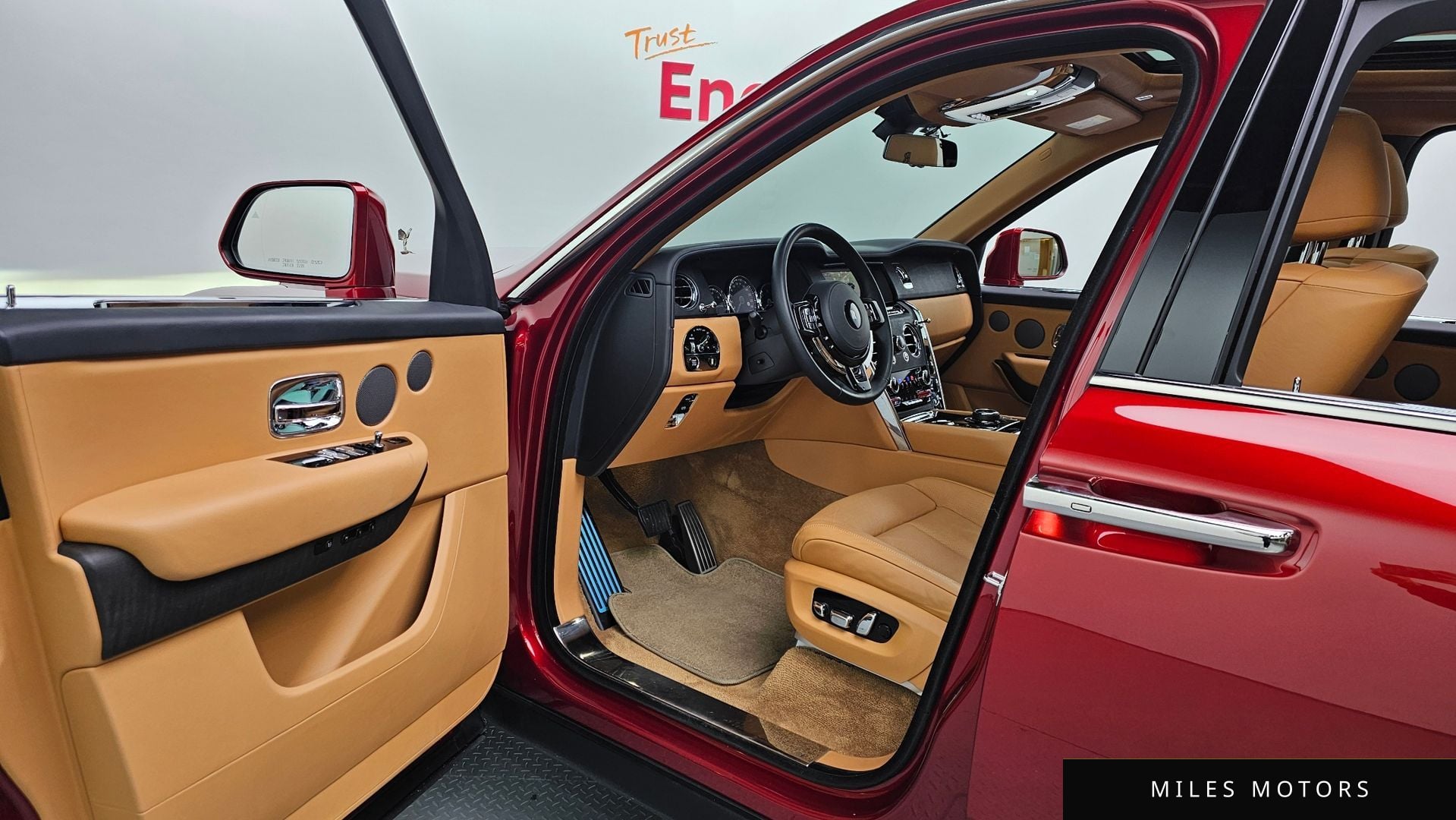 Rolls-Royce 컬리넌 2023 — миниатюра 10
