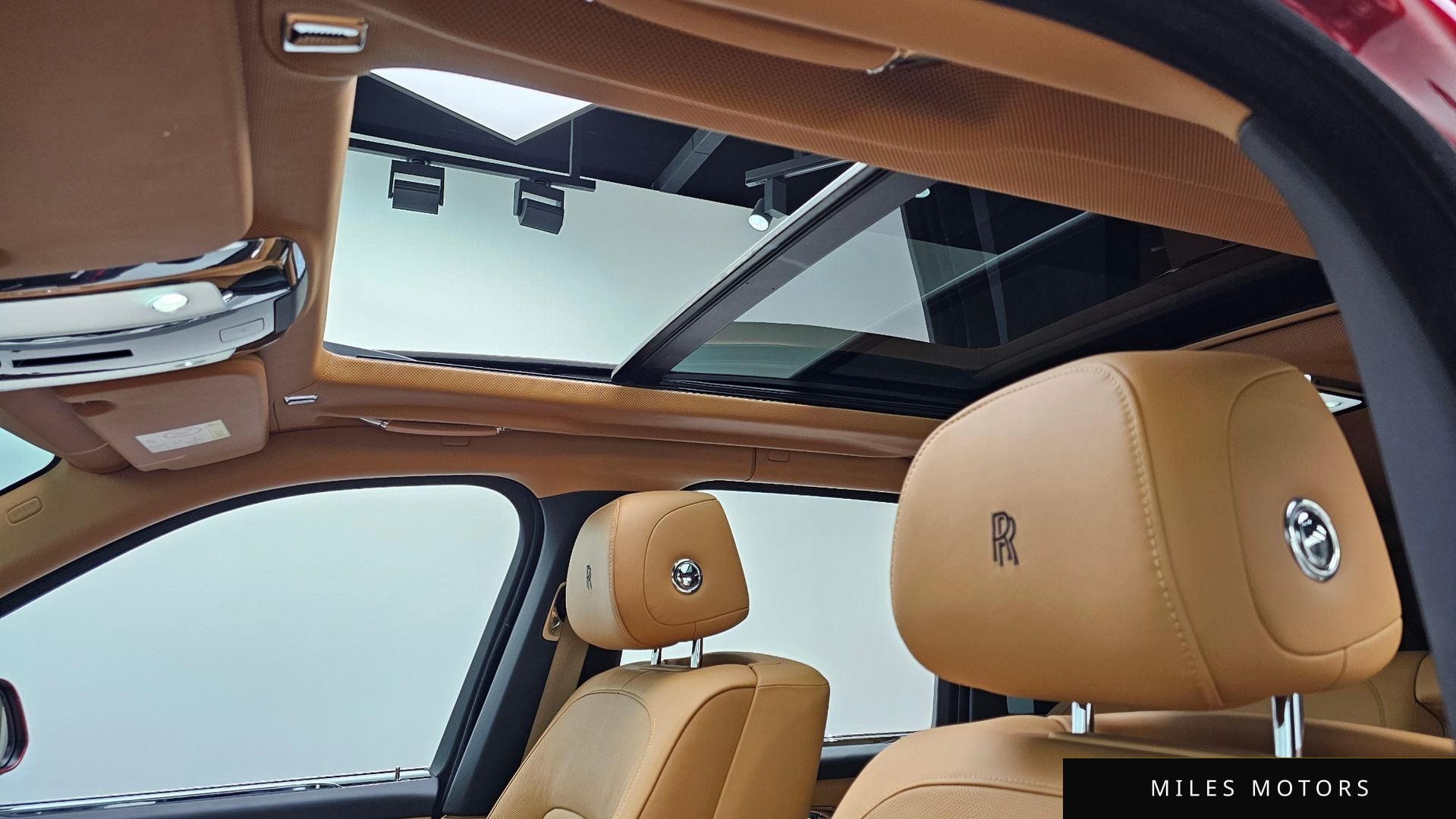 Rolls-Royce 컬리넌 2023 — миниатюра 19