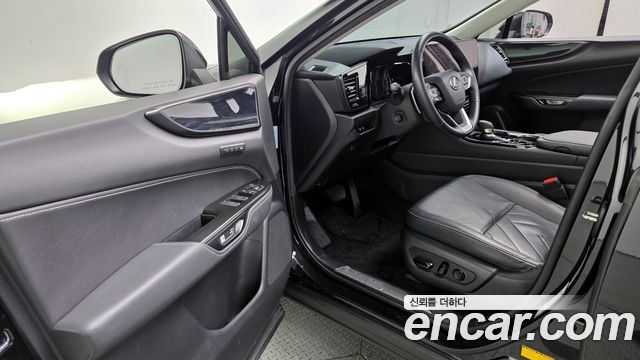 Лексус NX350h 2023 — миниатюра 11